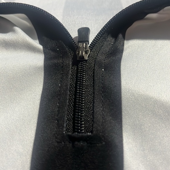 Referee shirt size small - Picture 2 of 3